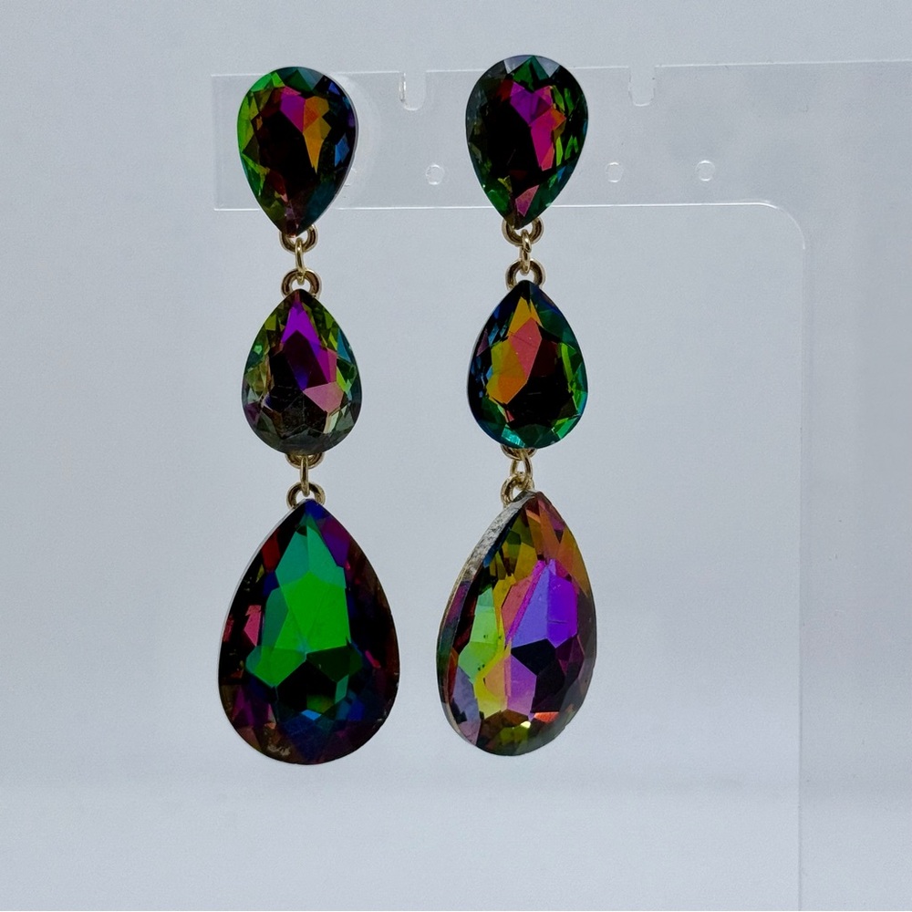 Chandelier Gold Tone Iridescent Green Blue Rhinestone Crystal Earrings Dangle
